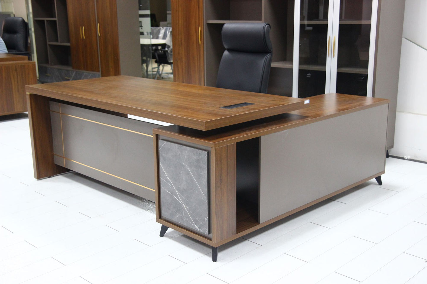 Custom-Made L Shaped Chinese Office Desk